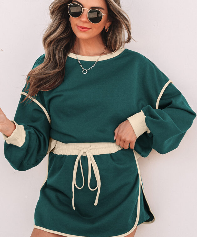 Evergreen Color Contrast Loose Pullover and Lace-up Waist Skort Set