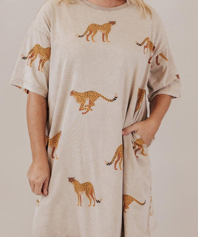 Apricot Plus Size Cheetah Print Side Pockets T Shirt Mini Dress